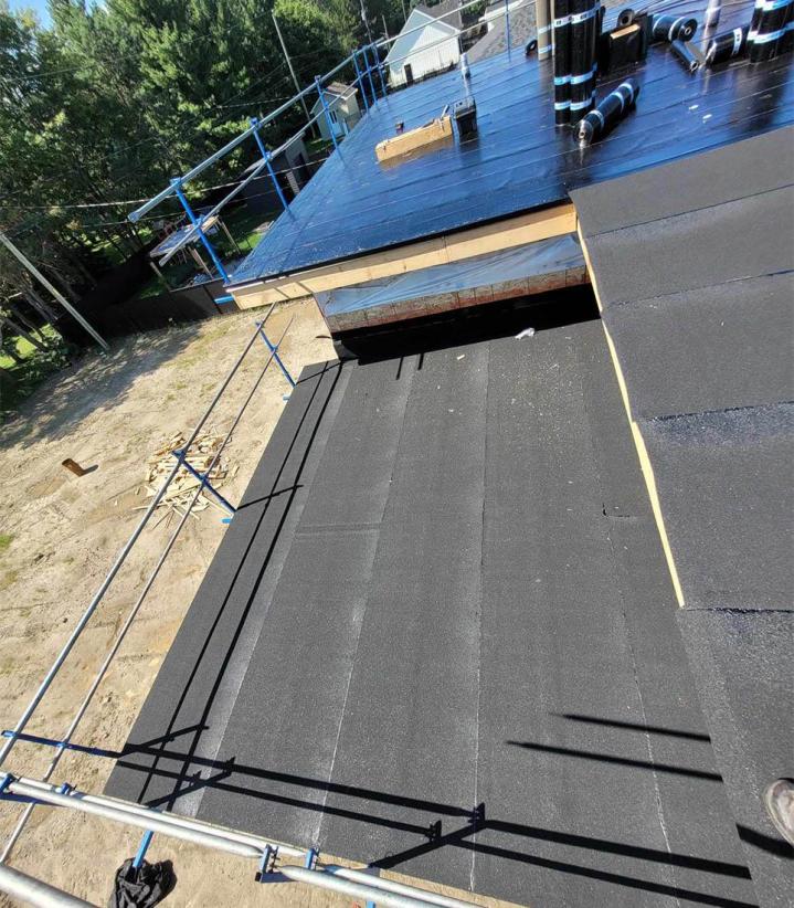 Flat Roofing  Alberta